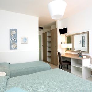 Dreibettzimmer